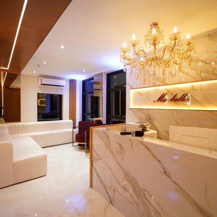 Recepção da Clínica Marbella na Av. Moema, 265
